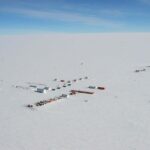 Les équipes de l'Antarctique permettent les plus anciens cœurs de glace à la recherche d'indices climatiques Les équipes de l'Antarctique permettent les plus anciens cœurs de glace à la recherche d'indices climatiques