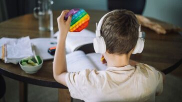 Les taux d'autisme ont de nouveau augmenté. Les experts expliquent pourquoi