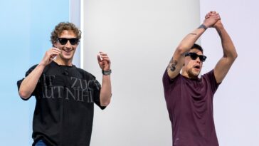 Mark Zuckerberg dit qu'il est une «réalité de dogging brut»