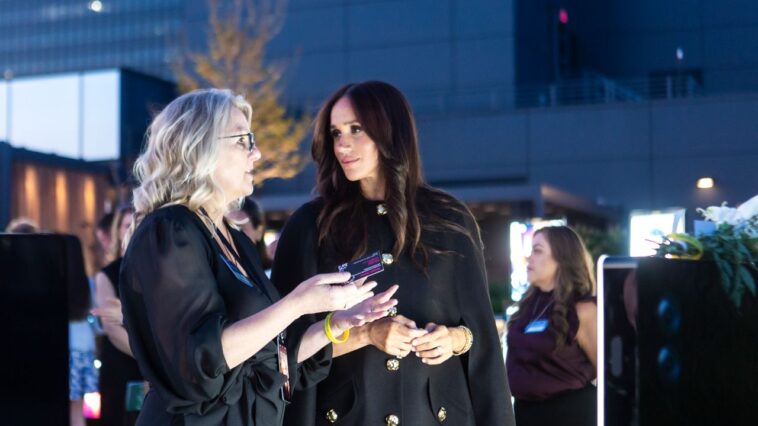 Meghan Markle et le prince Harry ont tenu une veillée déchirante en honorant 50 enfants qui ont perdu la vie