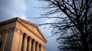 Pourquoi la Cour suprême a déposé son pied sur une déportation de Trump sans loi