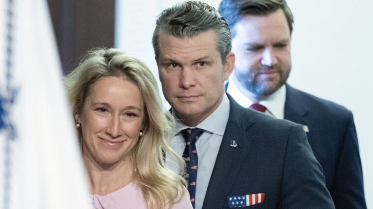 Qui est la femme de Pete Hegseth et le copain de chat de signal, Jennifer Rauchet?