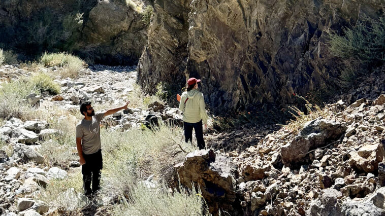 Slickrock: les géoscientifiques explorent pourquoi la faute de l'Esatr de l'Utah est vulnérable aux tremblements de terre Slickrock: les géoscientifiques explorent pourquoi la faute de l'Esatr de l'Utah est vulnérable aux tremblements de terre