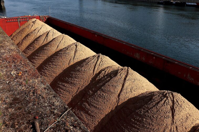 Systèmes granulaires, tels que Sandpiles ou Rockslodes: de nouvelles recherches aideront les scientifiques à décrire comment ils fonctionnent