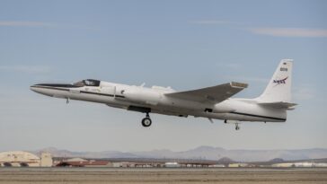 Tester dans les nuages: la NASA vole pour améliorer les données satellites