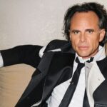 Walton Goggins se sentait «comme le commandant de la star de la mort» avant de faire tournoyer son premier gala 2025