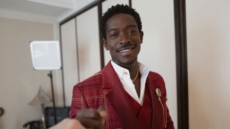 Damson Idris sur ce qu'il a fallu pour retirer la plus grande révélation du Met Gala 2025
