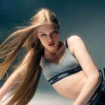 Vivian Jenna Wilson, la fille éloignée d'Elon Musk, de devenir un modèle de sous-vêtements, même si elle était «terrifiée»