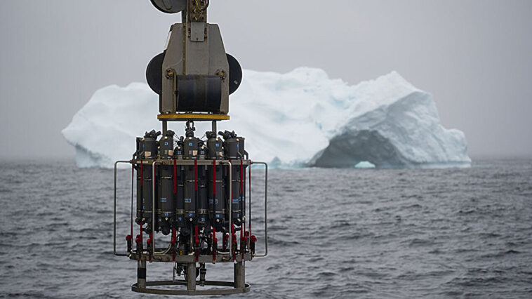Comment les creux glaciaires du Groenland influencent la circulation océanique Comment les creux glaciaires du Groenland influencent la circulation océanique