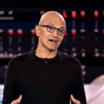 Le PDG de Microsoft Satya Nadella explique comment il se rend obsolète avec l'IA