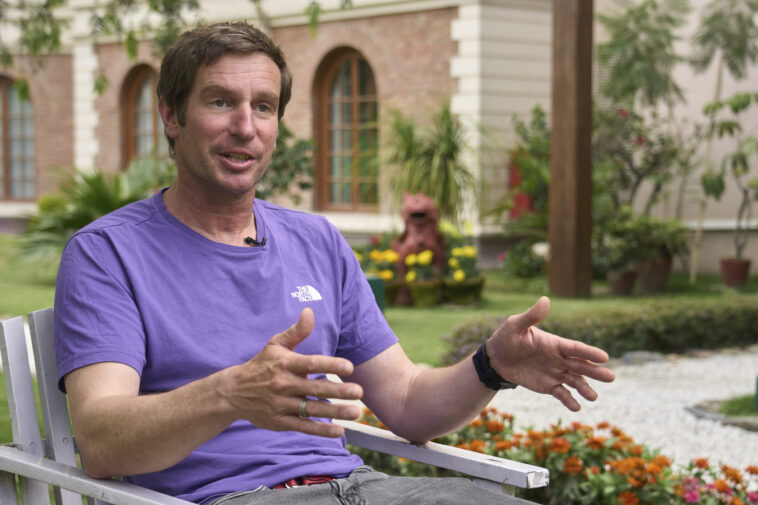 Le célèbre Guide de l'Everest dit que l'utilisation des vitesses de xénon monte et la rend plus sûre, meilleure pour l'environnement Le célèbre Guide de l'Everest dit que l'utilisation des vitesses de xénon monte et la rend plus sûre, meilleure pour l'environnement