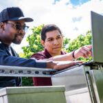 Le modèle d'IA utilise l'apprentissage du transfert pour prévoir les inondations des tempêtes dans les zones de scarce de données