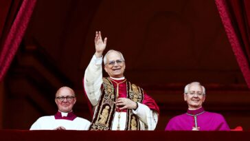 Le nouveau pape, le cardinal Robert Francis Prevost, est le premier pontife américain