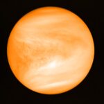 Le vaisseau spatial de l'ère soviétique plonge sur terre après 53 ans coincé en orbite