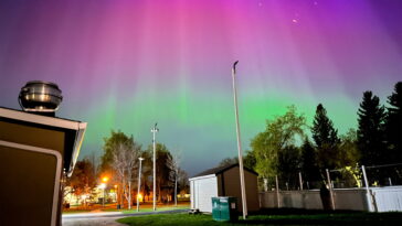 Les experts expliquent la science derrière la vague des lumières du Nord