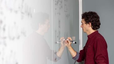 Les ordinateurs quantiques peuvent-ils gérer les problèmes les plus difficiles de l'énergie?