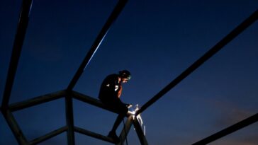 Les plans en acier de l'Inde menacent les objectifs des émissions mondiales: Rapport