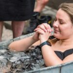 Les plongements d'eau froide accélèrent-ils vraiment la récupération musculaire après l'entraînement?