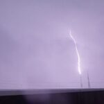 Les rayons gamma évasés alors que ce éclair se formait