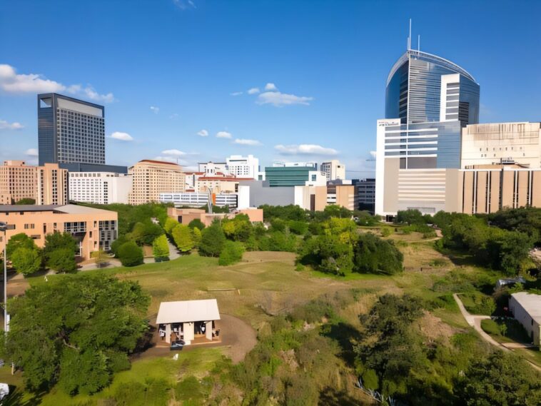 Power d'apprentissage automatique Nouvelle approche pour détecter les contaminants du sol