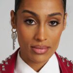 Skylar Diggins parle de la vie en tant que maman qui travaille à la WNBA, sa réputation «Gremlin» et l'avenir du basket-ball féminin