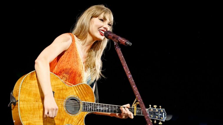 Taylor Swift «Entrée en larmes de joie» maintenant qu'elle possède enfin tous ses maîtres