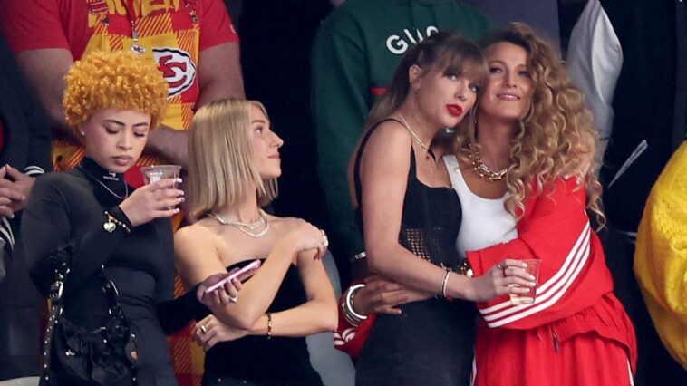 Taylor Swift et Blake Lively auraient «arrêté» une amitié qui a commencé dans l'ombre des médias sociaux