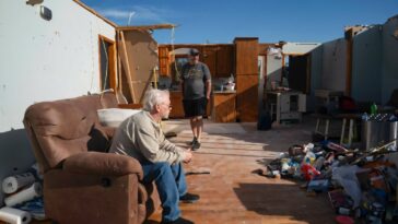 Tempêtes graves, les tornades tuent plus de 25 dans le centre-sud des États-Unis