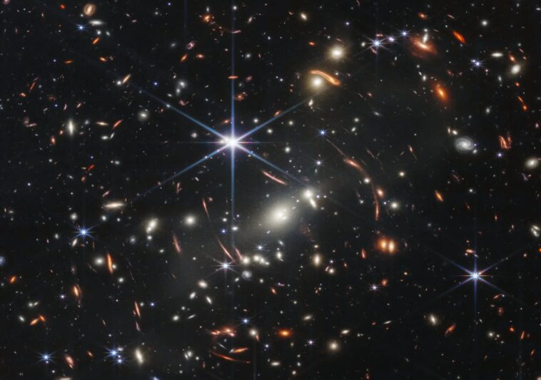 Un télescope lunaire qui pourrait explorer les âges nombrants cosmiques Un télescope lunaire qui pourrait explorer les âges nombrants cosmiques