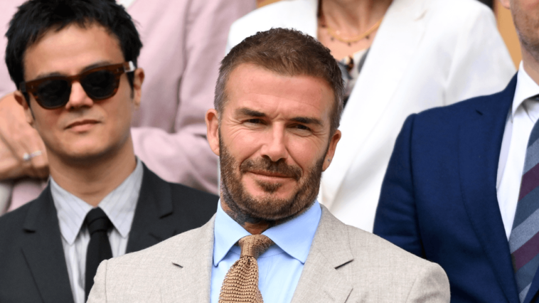 David Beckham, le plus grand fan de la famille royale, est enfin intronisé dans leur club spécial