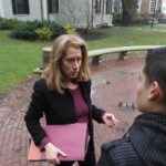 Elon Musk continue de raidir les gens. Elle continue de le poursuivre