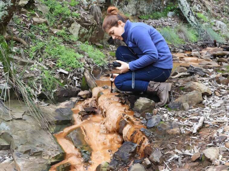 Jarosite: une éponge dorée pour nettoyer les métaux
