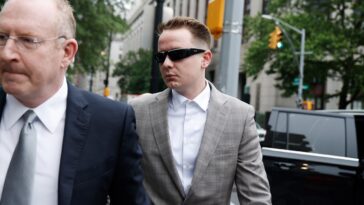 L'assistant, le magnat et le jeu de fin d'essai diddy