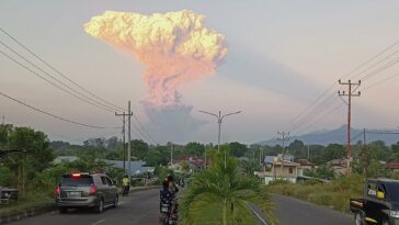L'éruption du Mount Lewotobi Laki Laki Volcan crée un panache de cendre visible à 90 miles