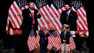 Le Donald Trump - tucker Carlson Schisme et la fin de «l'Amérique d'abord»