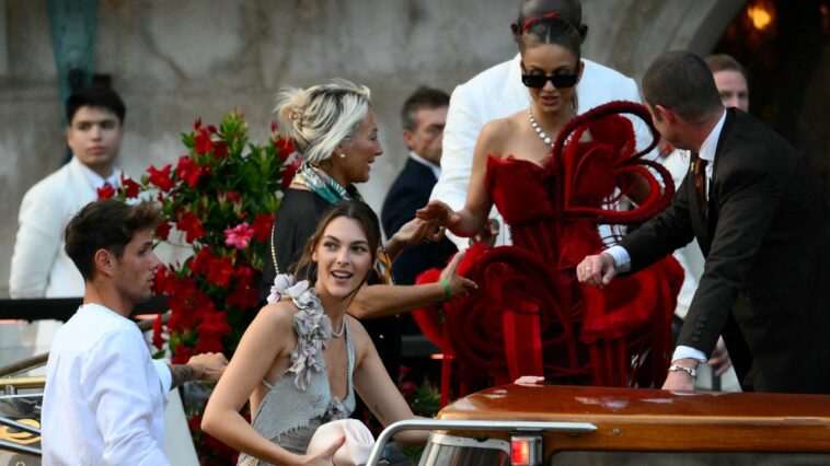 Le mariage de Jeff Bezos et Lauren Sánchez a déjà eu un gros snafus