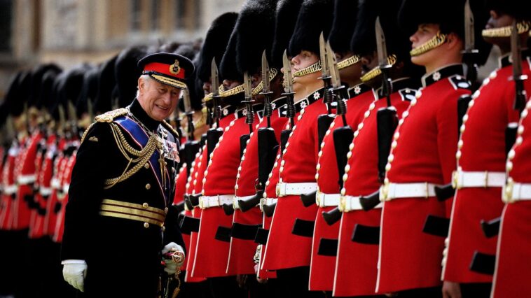 Le roi Charles, «contrarié» par les ouvertures du Canada de Trump, envoie ses propres messages politiques avec un soft power