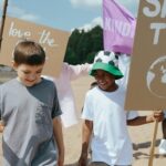 Les enfants se soucient profondément de notre planète, donc les adultes doivent commencer à écouter