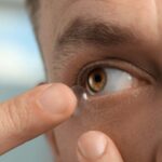 Les lentilles de contact spéciales vous permettent de voir la lumière infrarouge - même dans l'obscurité