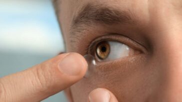 Les lentilles de contact spéciales vous permettent de voir la lumière infrarouge - même dans l'obscurité