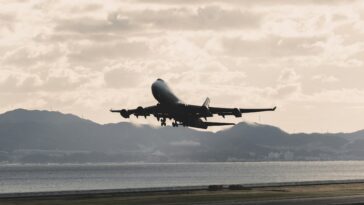 Les rafales de vent animées aggravées par le changement climatique menacent la sécurité des passagers aérienne