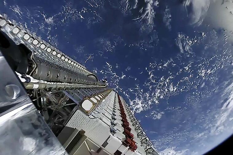 Les satellites StarLink sont des signaux radio qui peuvent ruiner l'astronomie