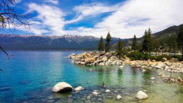 Mystère du lac Tahoe: Pourquoi les eaux célèbres du lac ne deviennent-elles pas plus claires?