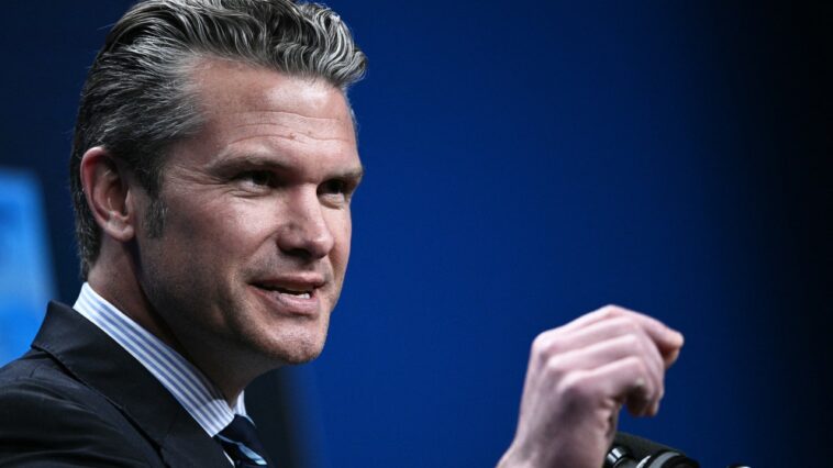 Pete «SMS la guerre prévoit le chat de groupe» Hegseth est à nouveau fou des fuites