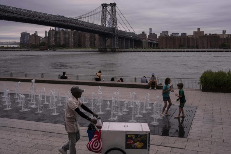 Pour l'est des États-Unis, les températures balancent haut, puis balancent bas. Ils reviendront bientôt Pour l'est des États-Unis, les températures balancent haut, puis balancent bas. Ils reviendront bientôt