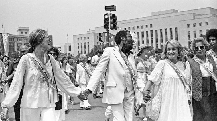 Pourquoi nous devons aller de l'avant en Amérique post-Roe