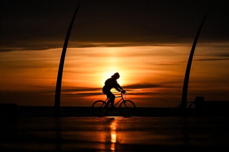 Royaume-Uni Registres Spring le plus chaud jamais enregistré: Service météorologique