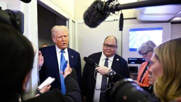 "Vous devez être vraiment F - King Stupid": Rencontrez l'homme derrière la stratégie de presse de jock de choc de la Maison Blanche