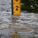 Briser la force de l'eau dans les inondations du Texas