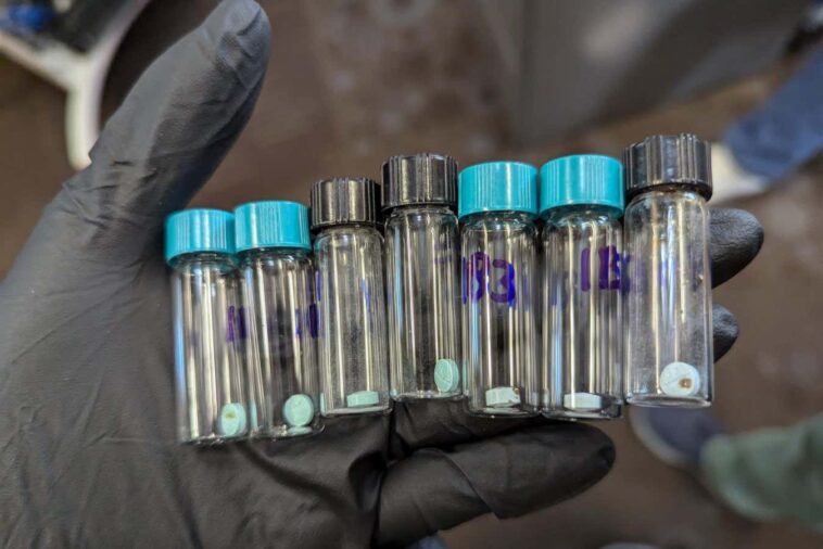 Détecteur de médicaments à reniflement vapour testé à la frontière américano-mexicaine